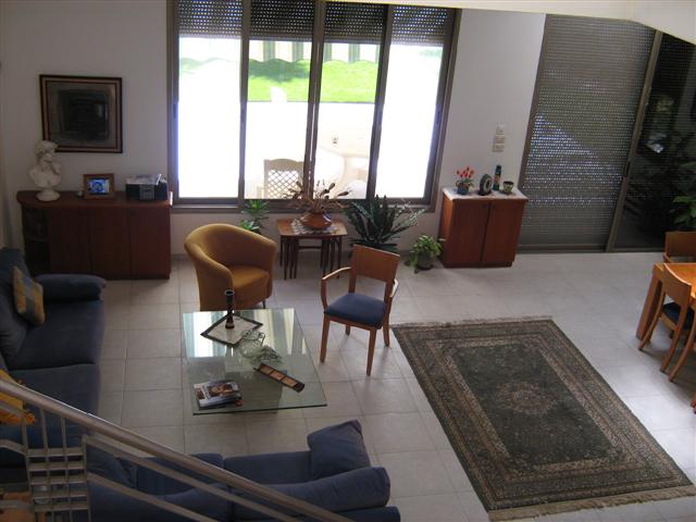 cottage in caesarea